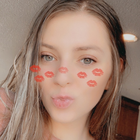 haleylabatte15